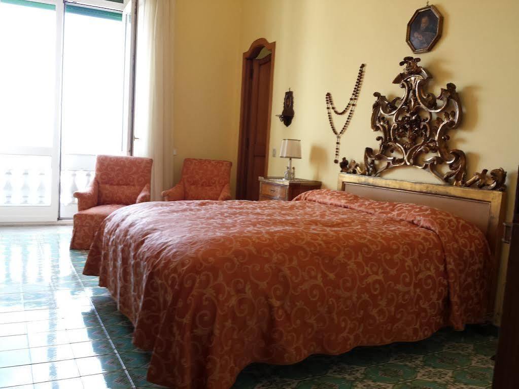 Casa Bellevue Leilighet Napoli Eksteriør bilde